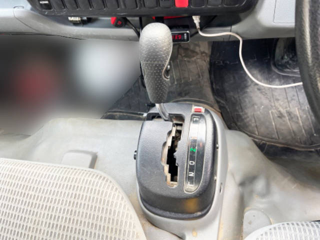 トヨタダイナ平ボディ小型（2t・3t）[写真19]