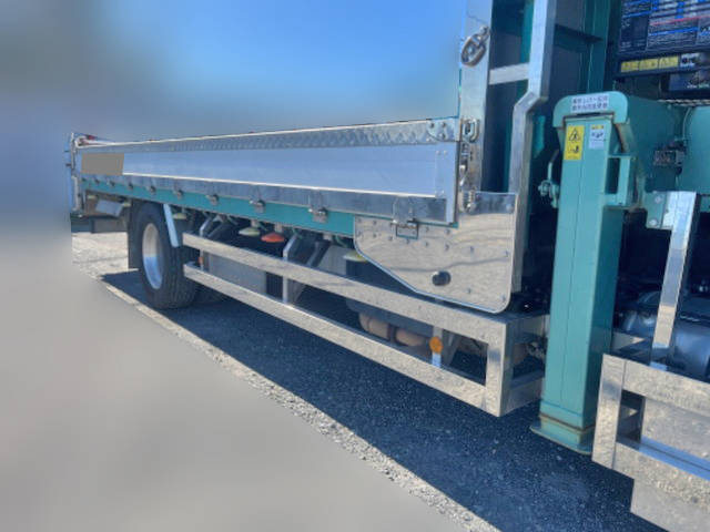 いすゞフォワードクレーン4段増トン（6t・8t）[写真20]