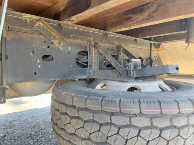 いすゞフォワードクレーン4段増トン（6t・8t）[写真26]