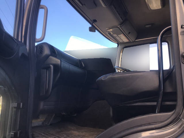 日野プロフィアバルク車（粉粒体運搬車）大型（10t）[写真30]