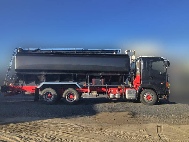 日野プロフィアバルク車（粉粒体運搬車）大型（10t）[写真04]