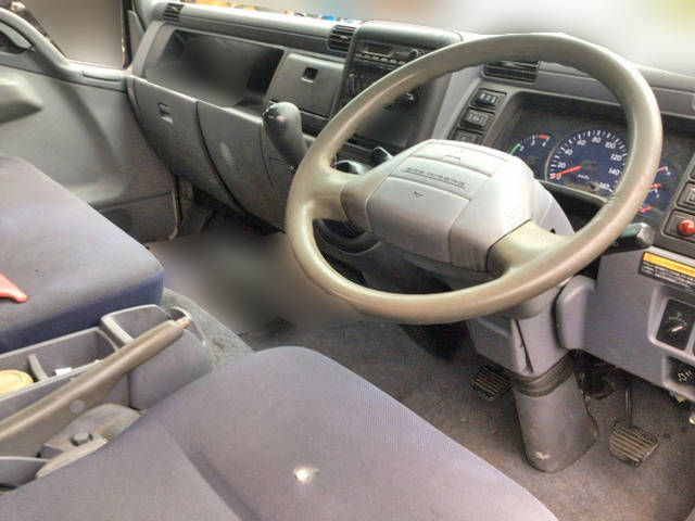 三菱ふそうキャンタークレーン5段小型（2t・3t）[写真18]