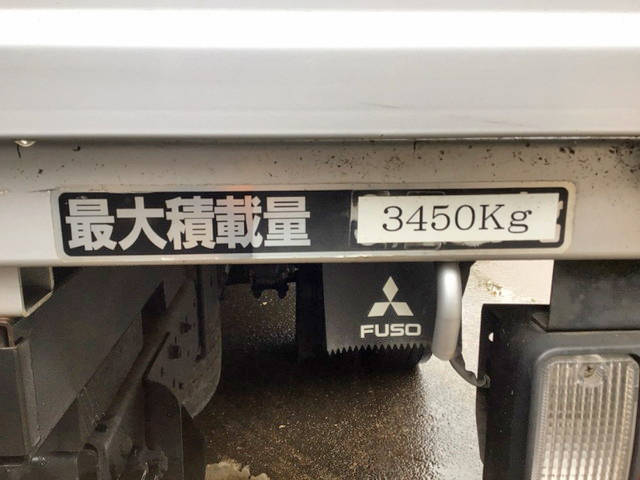 三菱ふそうキャンタークレーン5段小型（2t・3t）[写真06]