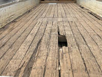 UDトラックスコンドルクレーン4段増トン（6t・8t）[写真10]