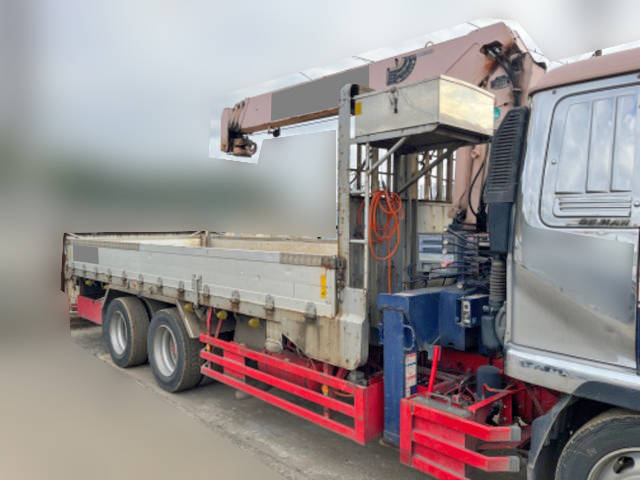 UDトラックスコンドルクレーン4段増トン（6t・8t）[写真22]