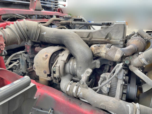 UDトラックスコンドルクレーン4段増トン（6t・8t）[写真33]