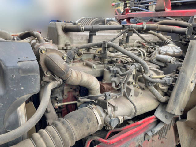 UDトラックスコンドルクレーン4段増トン（6t・8t）[写真34]