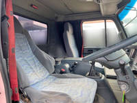 UDトラックスコンドルクレーン4段増トン（6t・8t）[写真35]