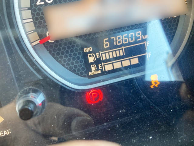 いすゞギガトレーラーヘッド（トラクターヘッド）大型（10t）[写真25]