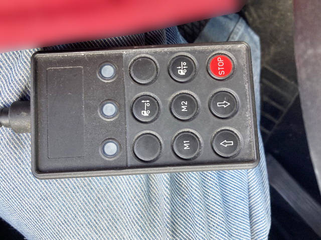 いすゞギガトレーラーヘッド（トラクターヘッド）大型（10t）[写真29]