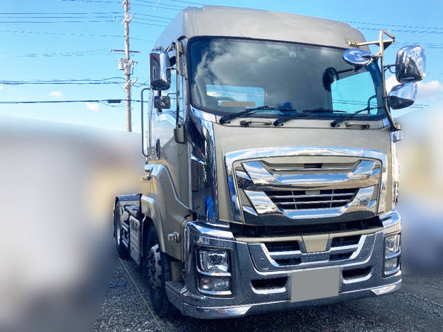 いすゞギガトレーラーヘッド（トラクターヘッド）大型（10t）[写真03]
