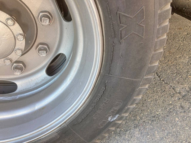 いすゞフォワードセルフクレーン5段増トン（6t・8t）[写真25]