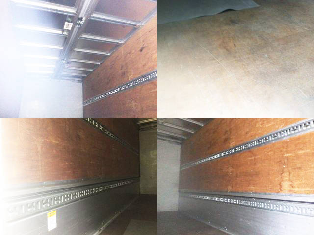 三菱ふそうキャンターアルミウイング小型（2t・3t）[写真05]