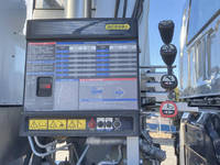 いすゞギガセルフクレーン4段大型（10t）[写真15]