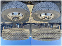 いすゞギガセルフクレーン4段大型（10t）[写真20]