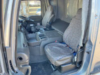 いすゞギガセルフクレーン4段大型（10t）[写真31]