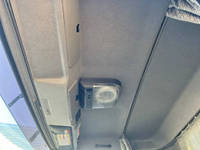 いすゞギガセルフクレーン4段大型（10t）[写真32]