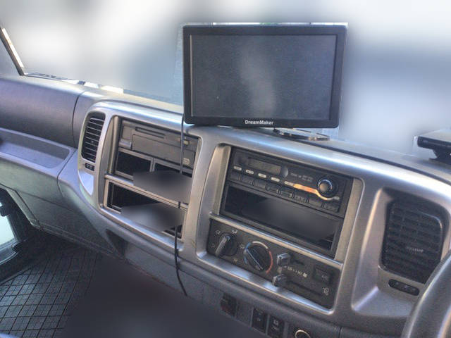 日野レンジャークレーン3段増トン（6t・8t）[写真28]