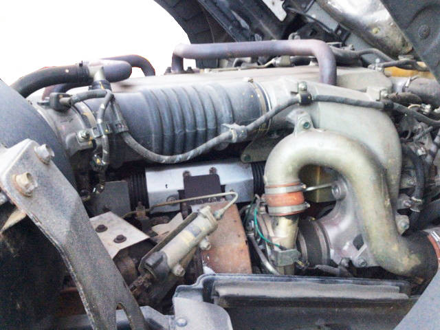 日野プロフィアトレーラーヘッド（トラクターヘッド）大型（10t）[写真17]