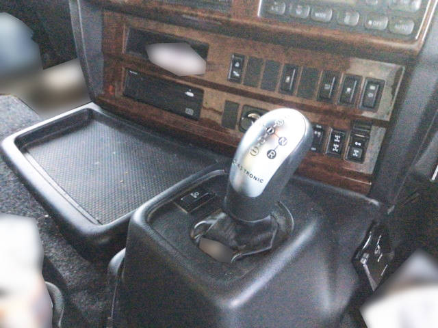 日野プロフィアトレーラーヘッド（トラクターヘッド）大型（10t）[写真23]