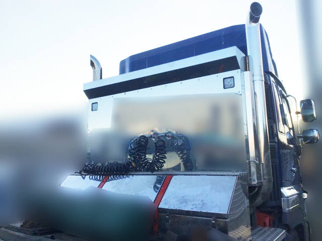 日野プロフィアトレーラーヘッド（トラクターヘッド）大型（10t）[写真08]