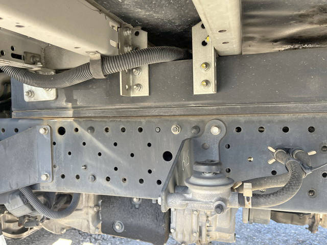 いすゞエルフアルミウイング小型（2t・3t）[写真17]