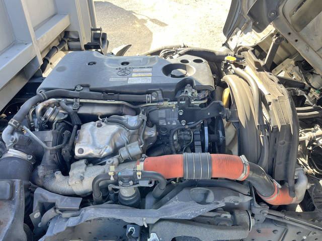 いすゞエルフアルミウイング小型（2t・3t）[写真22]