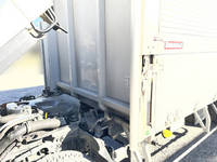 いすゞエルフアルミウイング小型（2t・3t）[写真09]