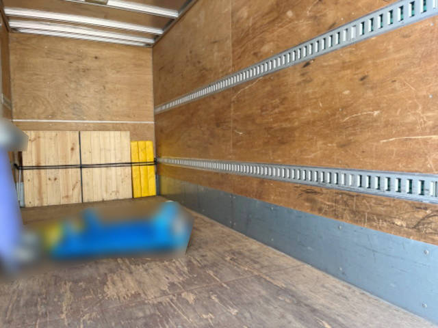 いすゞエルフアルミバン小型（2t・3t）[写真16]