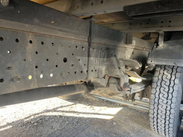 いすゞエルフアルミバン小型（2t・3t）[写真22]