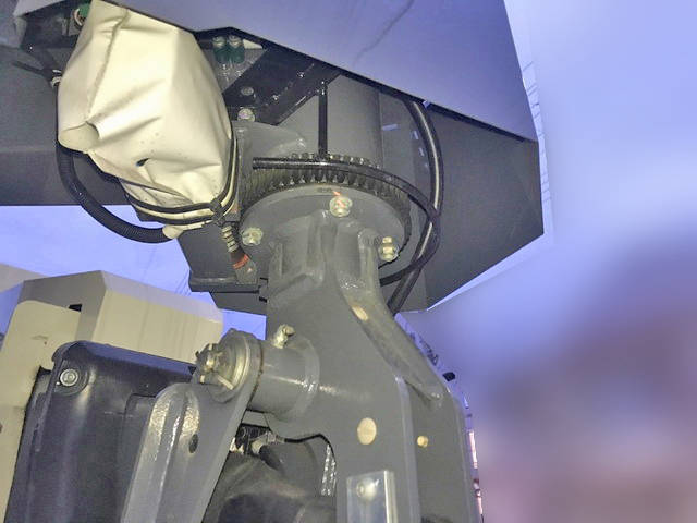 いすゞエルフ高所作業車小型（2t・3t）[写真10]