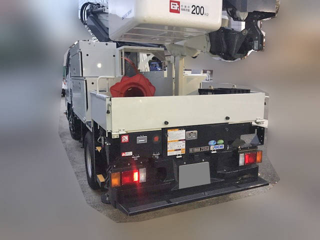 いすゞエルフ高所作業車小型（2t・3t）[写真05]