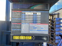 日野レンジャークレーン3段中型（4t）[写真15]