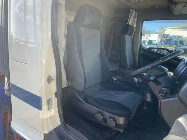 日野レンジャークレーン3段中型（4t）[写真31]