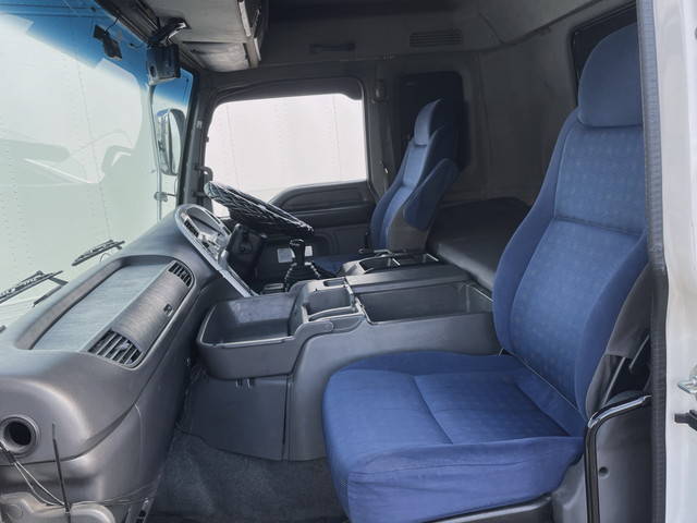 いすゞギガトレーラーヘッド（トラクターヘッド）大型（10t）[写真20]