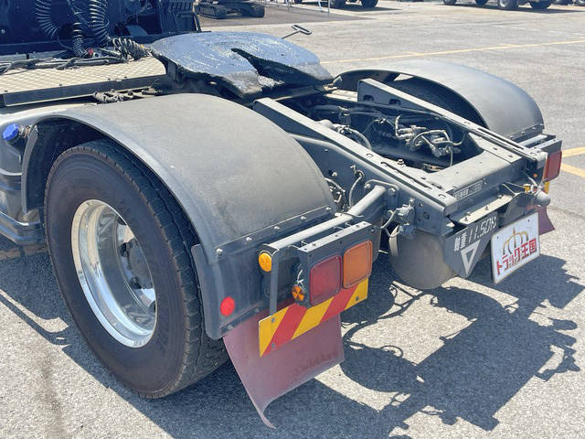 いすゞギガトレーラーヘッド（トラクターヘッド）大型（10t）[写真07]