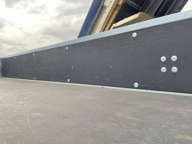 三菱ふそうキャンタークレーン6段小型（2t・3t）[写真13]