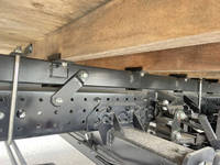 三菱ふそうキャンタークレーン6段小型（2t・3t）[写真26]