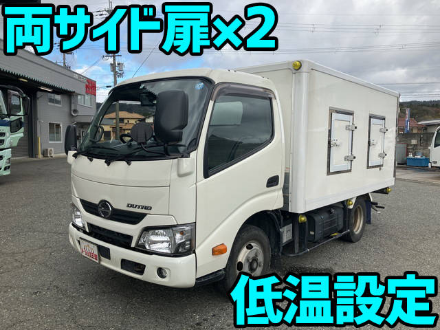 日野デュトロ冷凍車（冷蔵車）小型（2t・3t）TKG-XZU605M [写真01]