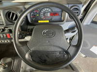 日野デュトロ冷凍車（冷蔵車）小型（2t・3t）[写真34]