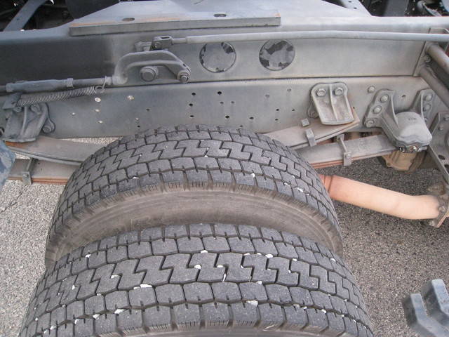 いすゞフォワード深ダンプ（土砂禁ダンプ）中型（4t）[写真15]