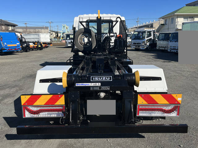 いすゞフォワードコンテナ専用車中型（4t）[写真20]