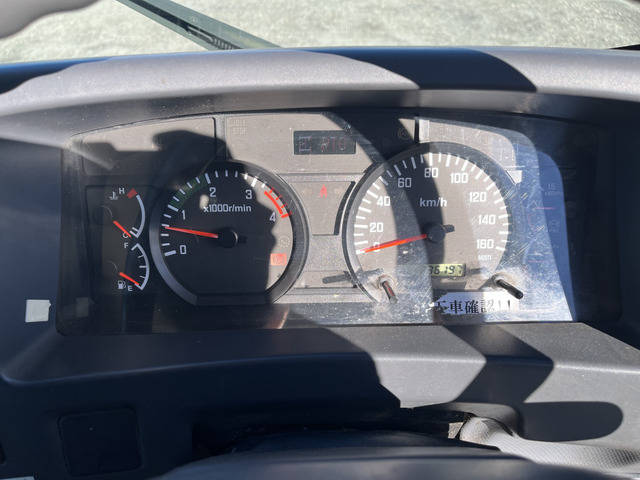 いすゞフォワードコンテナ専用車中型（4t）[写真31]