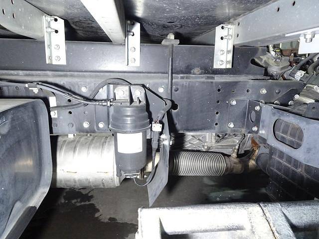 三菱ふそうキャンターアルミバン小型（2t・3t）[写真17]