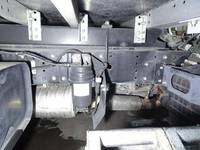 三菱ふそうキャンターアルミバン小型（2t・3t）[写真17]