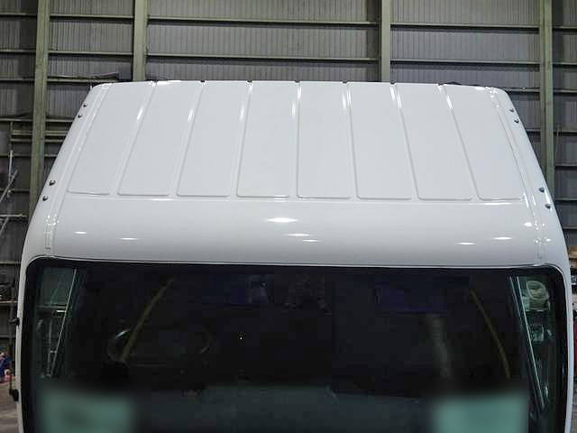 三菱ふそうキャンターアルミバン小型（2t・3t）[写真08]