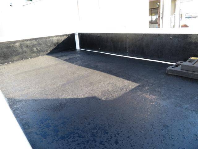 日産アトラスクレーン付小型（2t・3t）[写真10]