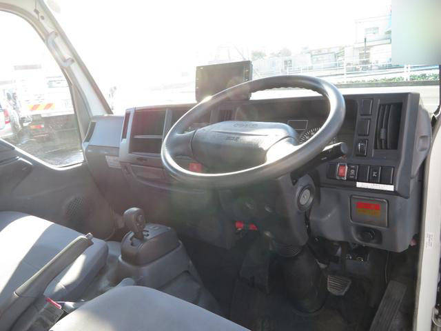 日産アトラスクレーン付小型（2t・3t）[写真13]