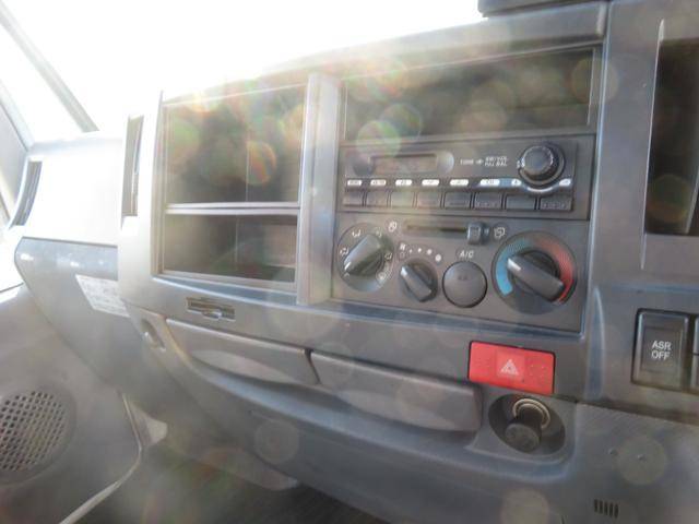 日産アトラスクレーン付小型（2t・3t）[写真14]