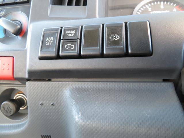 日産アトラスクレーン付小型（2t・3t）[写真15]